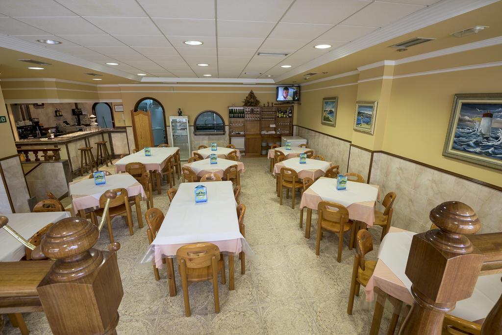Hostal O Camouco Portonovo Eksteriør bilde