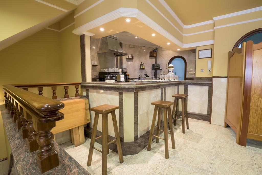 Hostal O Camouco Portonovo Eksteriør bilde