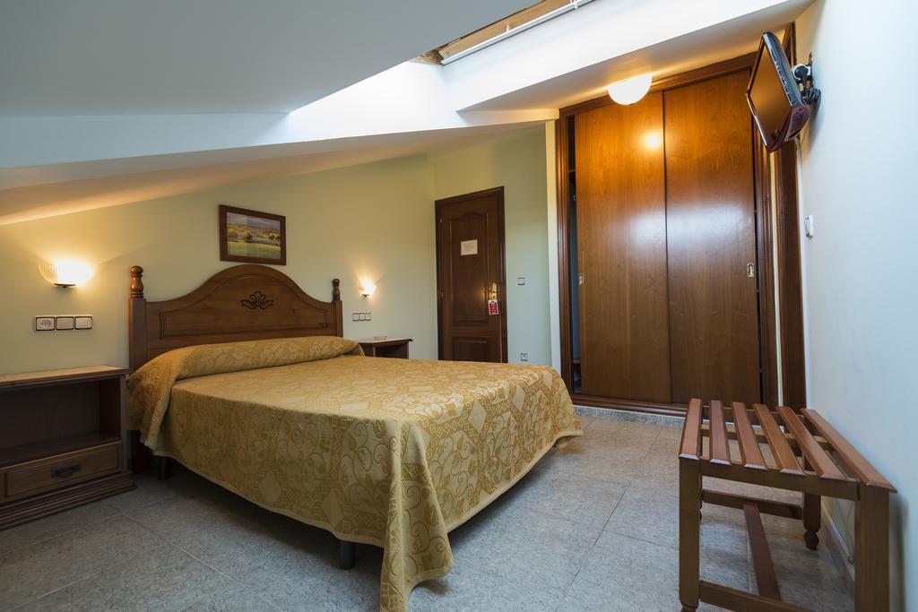 Hostal O Camouco Portonovo Eksteriør bilde