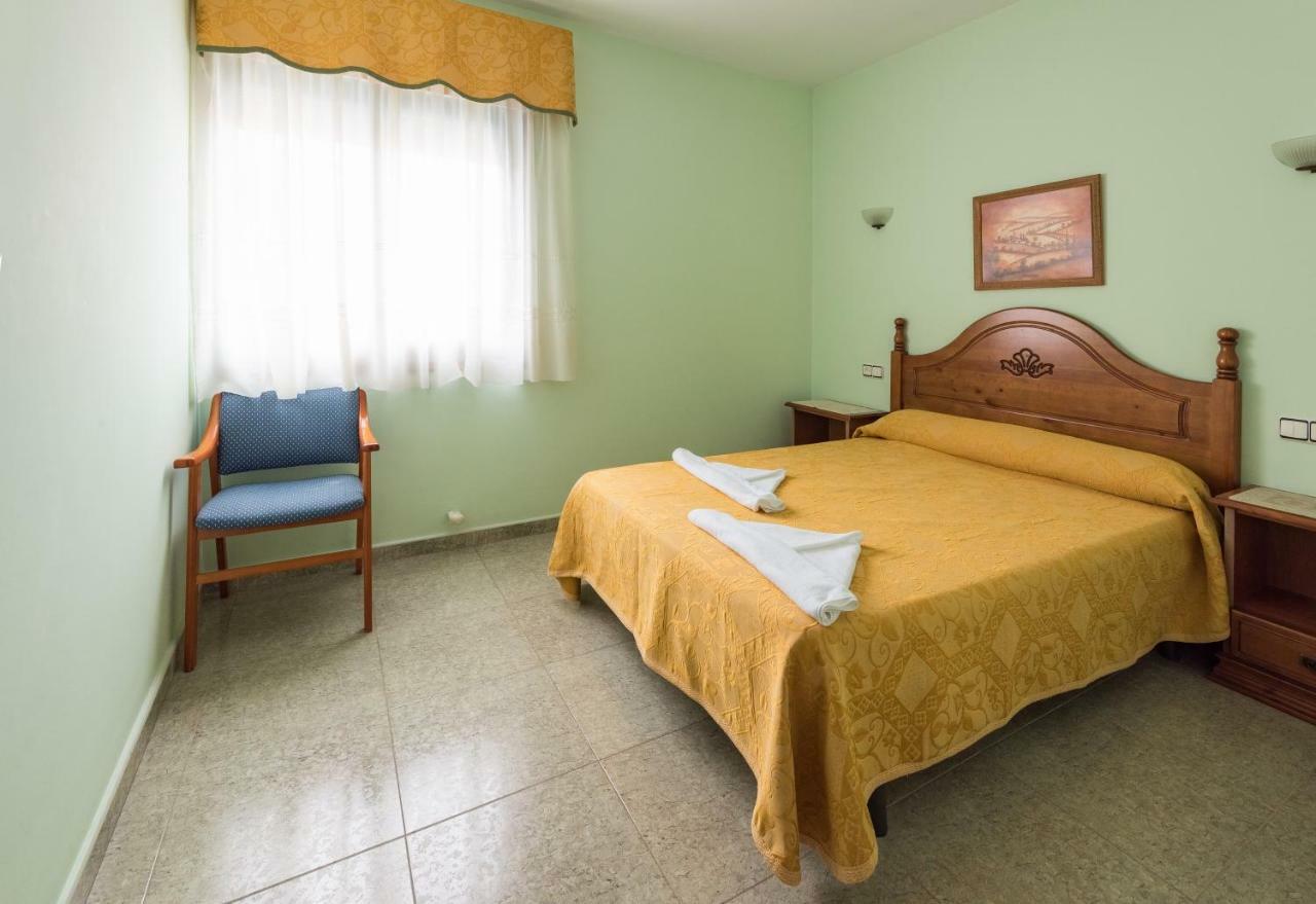 Hostal O Camouco Portonovo Eksteriør bilde